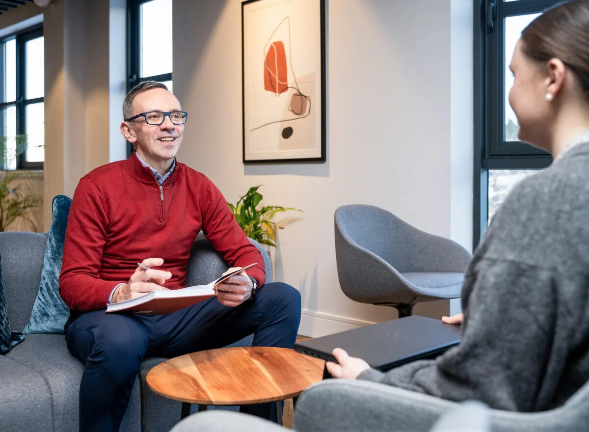 Andrew Smith in a one-to-one relationship-building training session